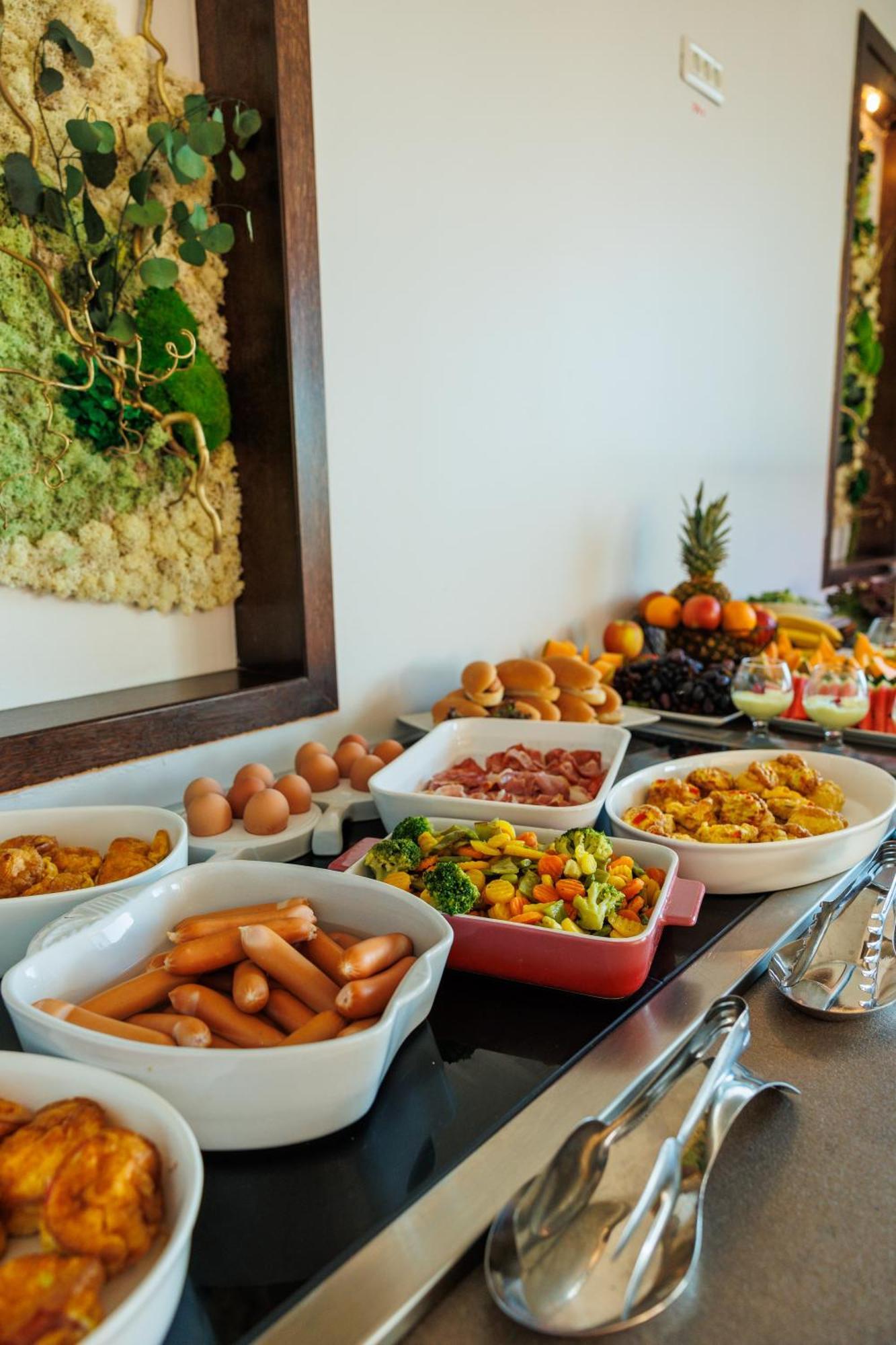 Hawaii Hotel Mamaia