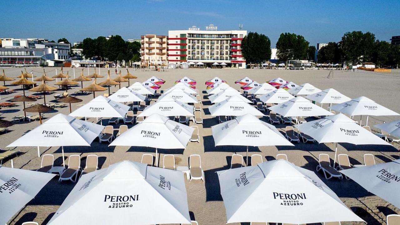 Hawaii Hotel Mamaia